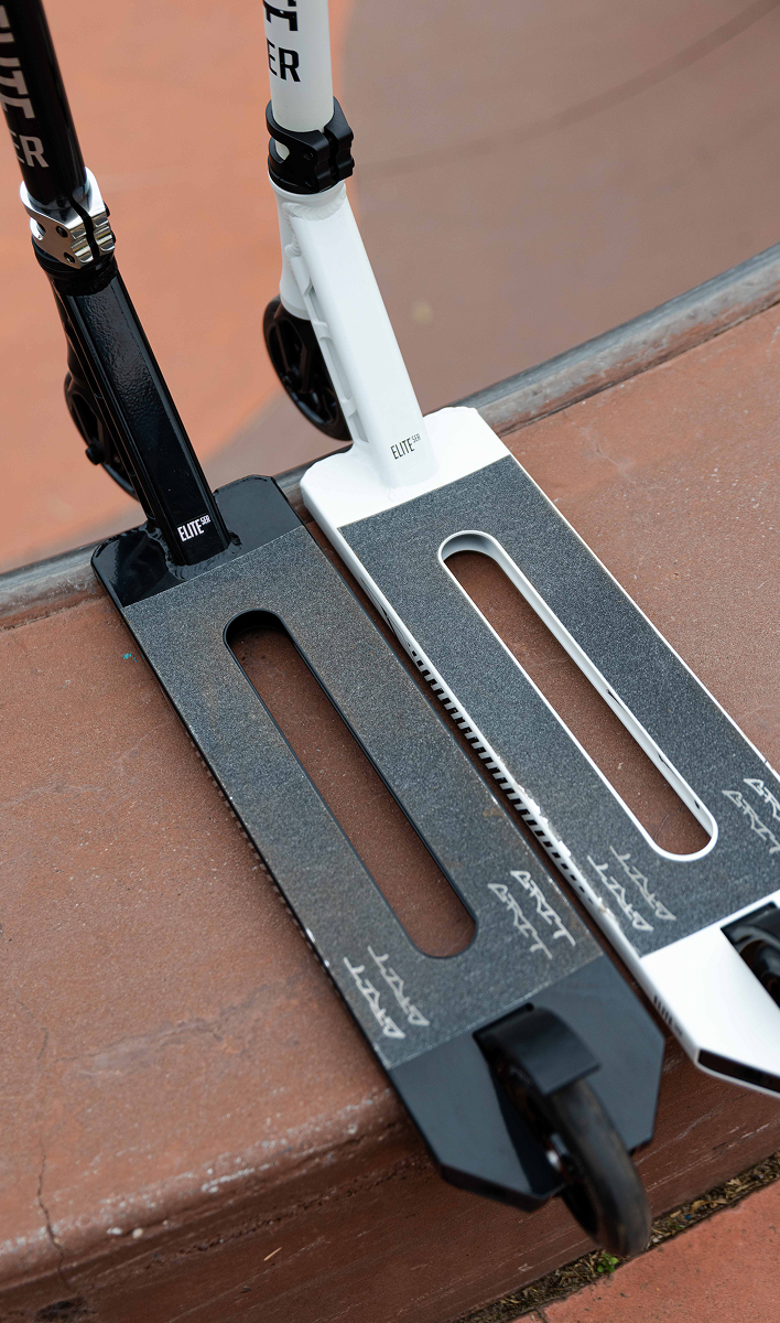 Grit Featherweight 5 inch concave cut deck close-up